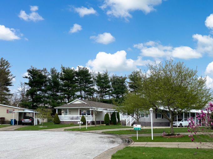 Street view of homes in Navarre Village